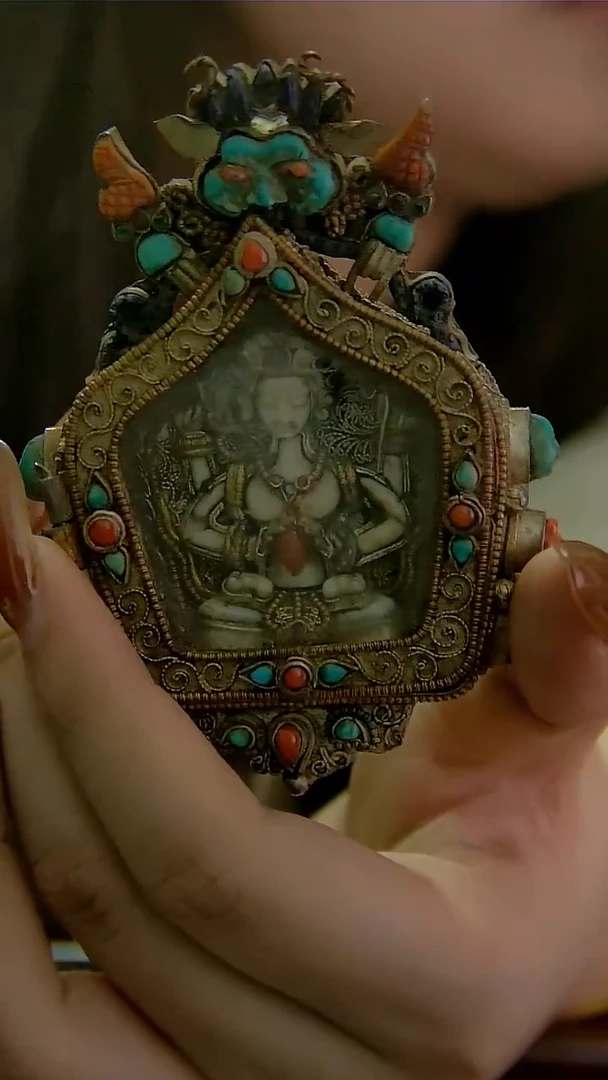 啊**巴造像铜像收藏铜造像收藏嘎乌盒