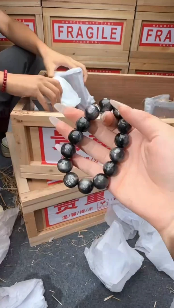 精美手串（无礼盒）