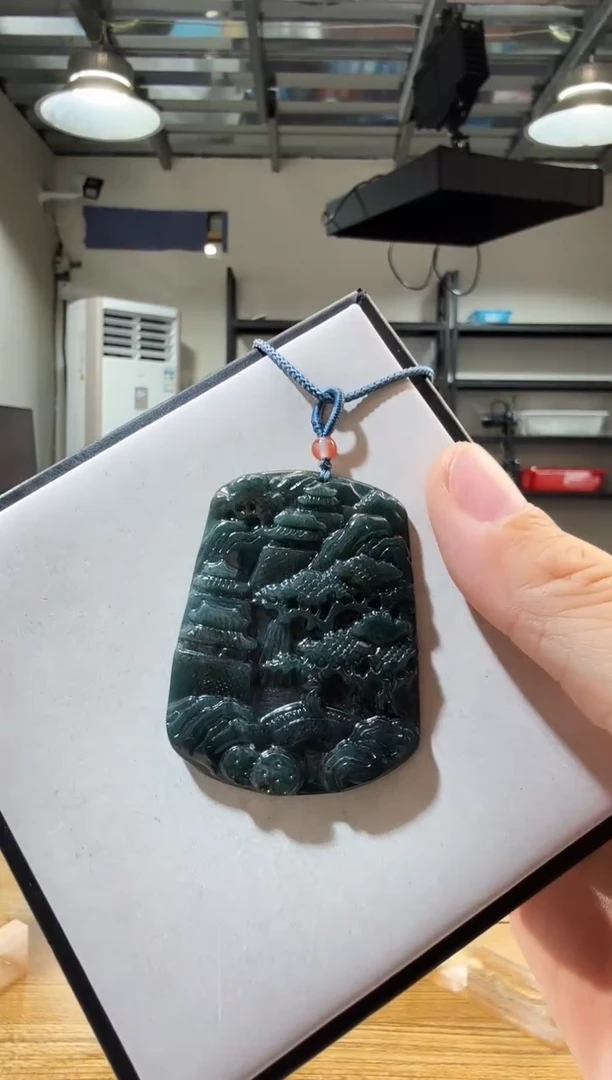 吊坠(赠链)未镶嵌翡翠优0053