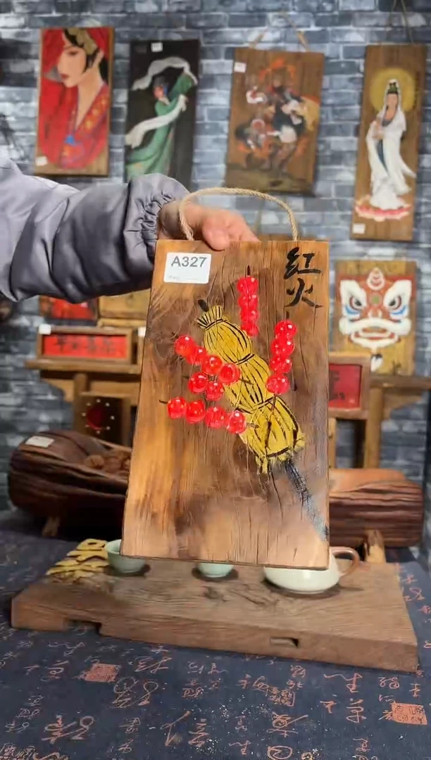 风化老门板丙烯画