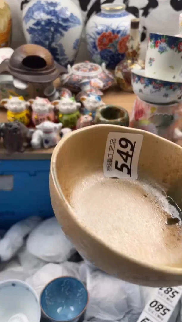 【闪购商品】瓷片549然曦海外工艺品。。。