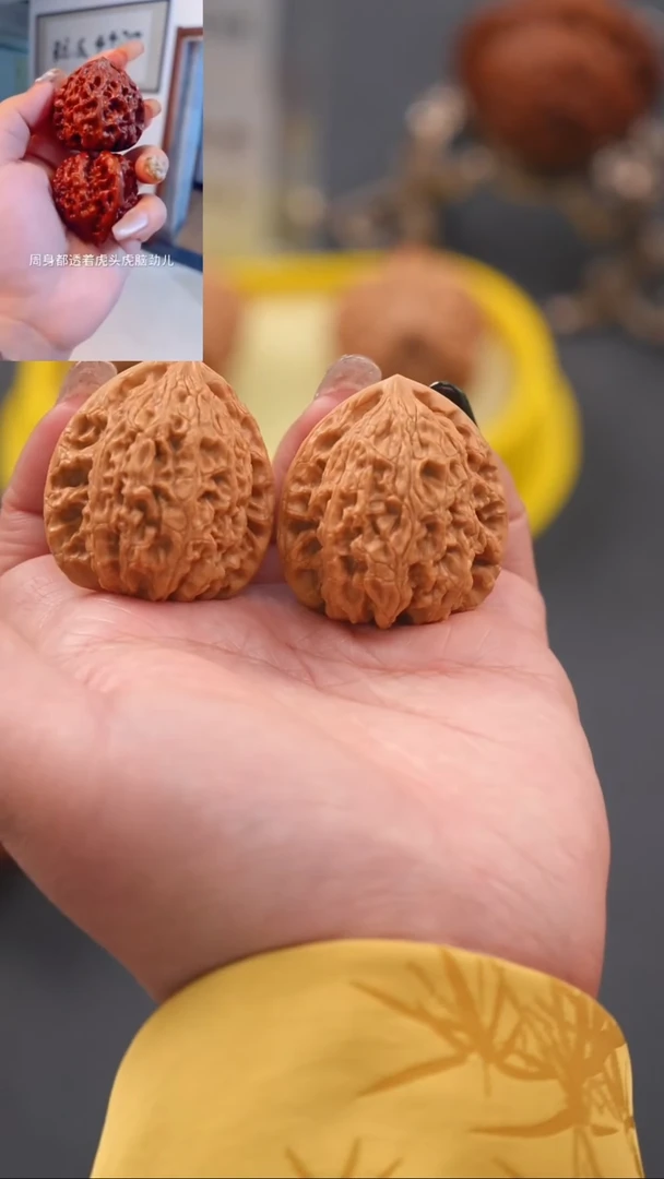 【闪购商品】文玩核桃吊坠 36虎头王