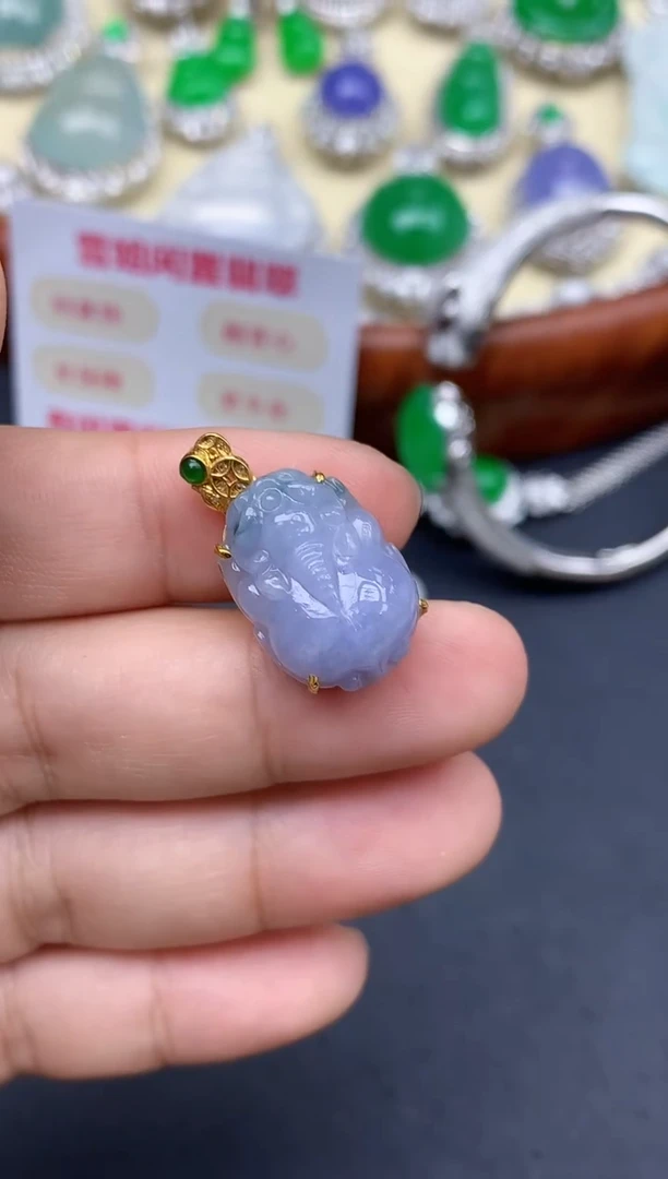 颈饰18K金镶嵌翡翠387-中国好珍宝