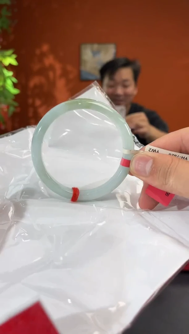 未镶嵌手镯翡翠翡翠手镯