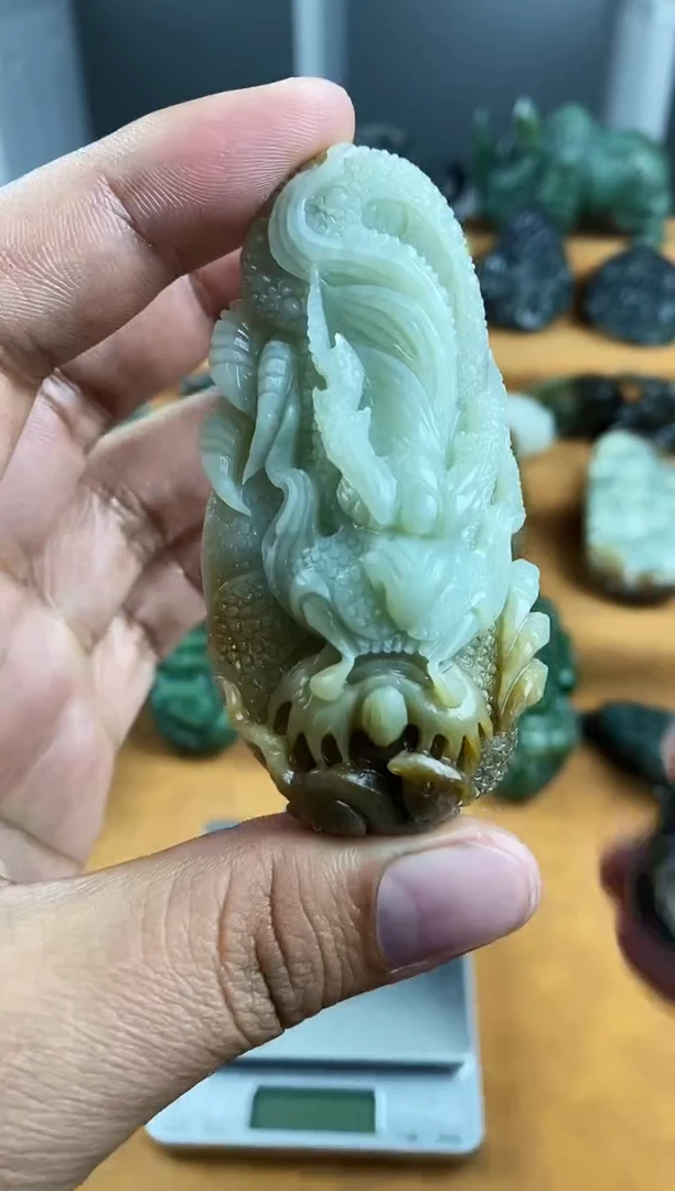 未镶嵌和田玉把件1