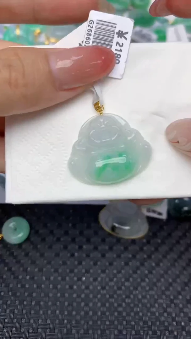 翡翠18K金镶嵌颈饰天然翡翠a货