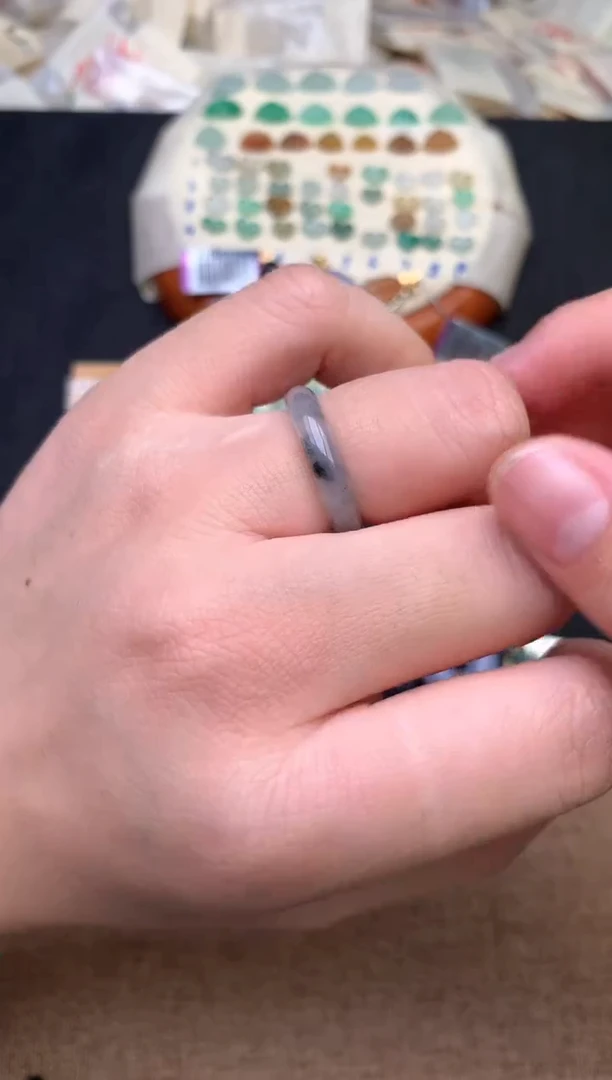 未镶嵌挂件翡翠一15圈