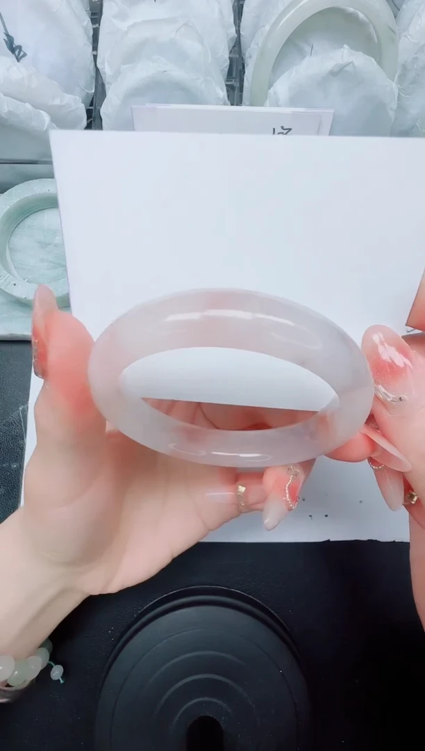 石英质玉手镯未镶嵌98/56.2