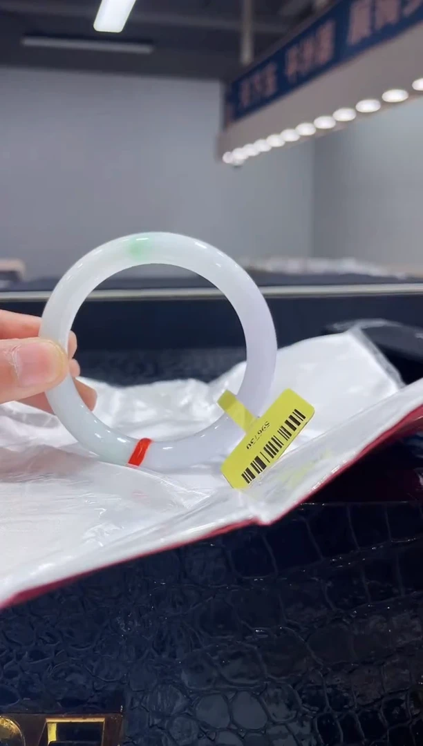 未镶嵌手镯翡翠13