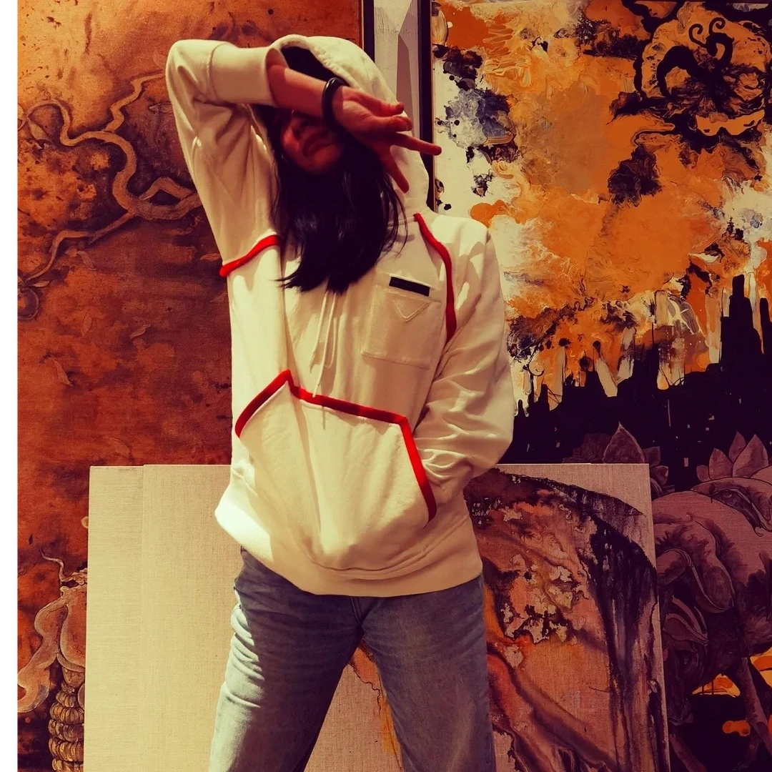未使用 Prada/普拉达 女士白色连帽套头卫衣 WSW30008