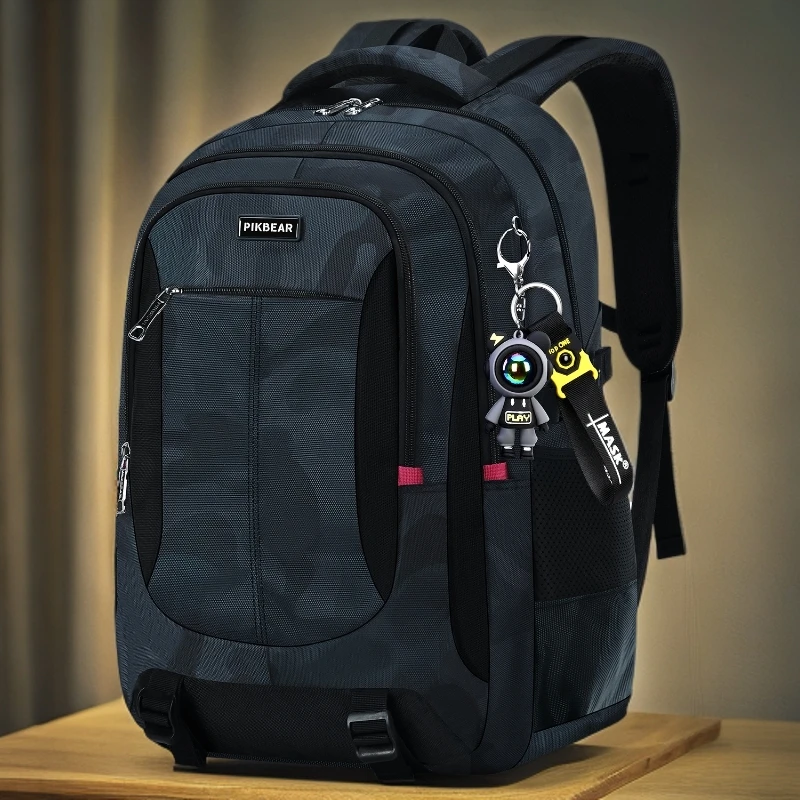 新款中学生大容量减负轻便双肩包适合初高中男生儿童男士时尚户外