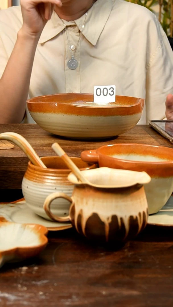 盘高颜值粗陶餐具限时抢购