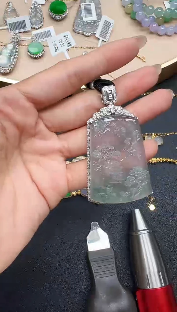 颈饰18K金镶嵌翡翠DFZ0823-14