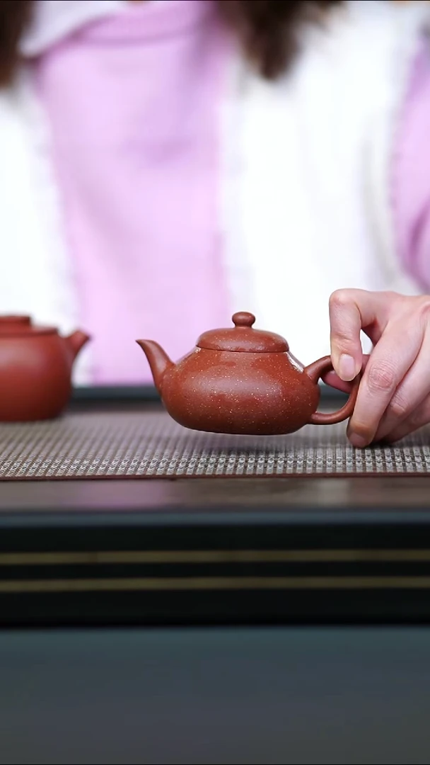 茶壶紫砂微瑕半手红降坡矮梨150cc