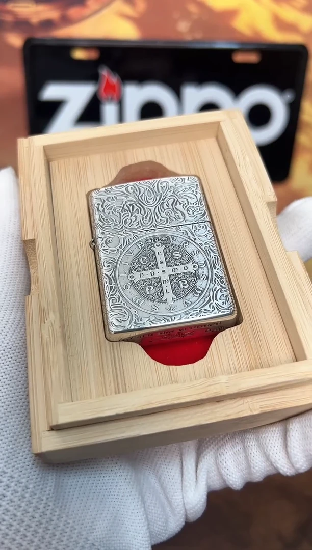 铜初*HX019康斯坦丁盔甲