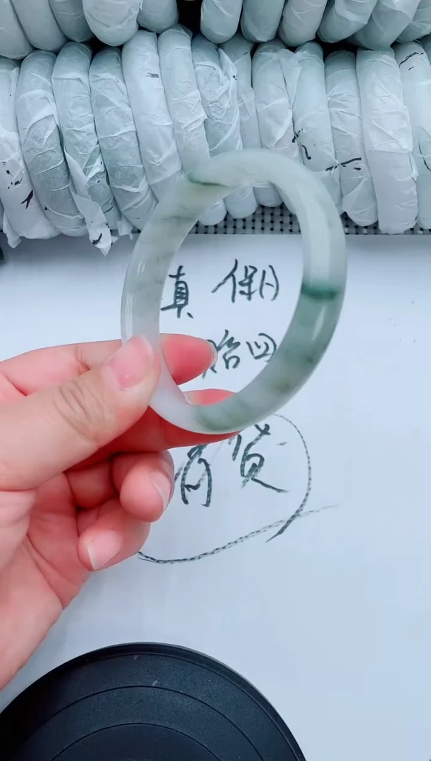 石英质玉手镯未镶嵌A32-60-61