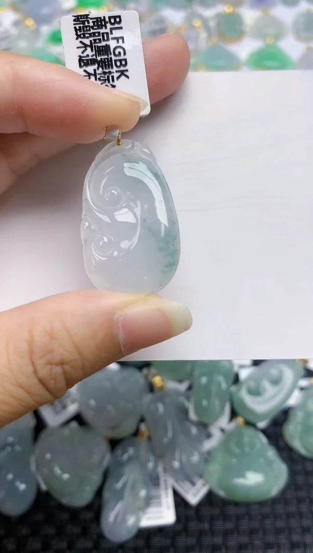 翡翠未镶嵌颈饰天然翡翠A货