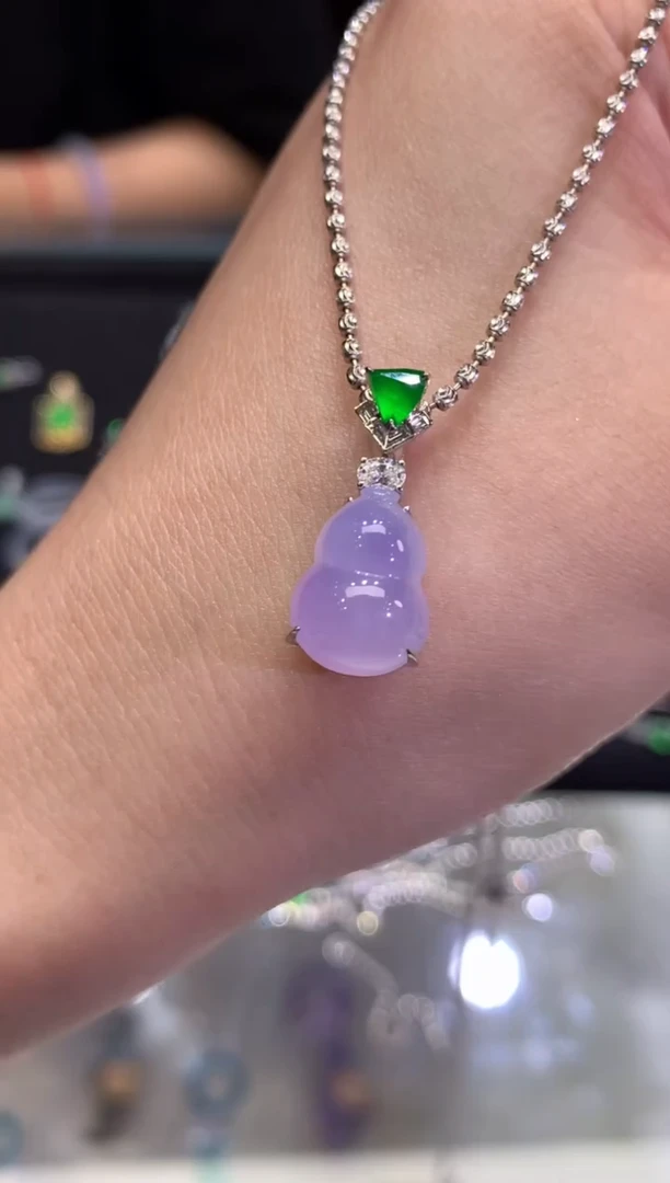 翡翠18K金镶嵌吊坠(不含链)A702|35000