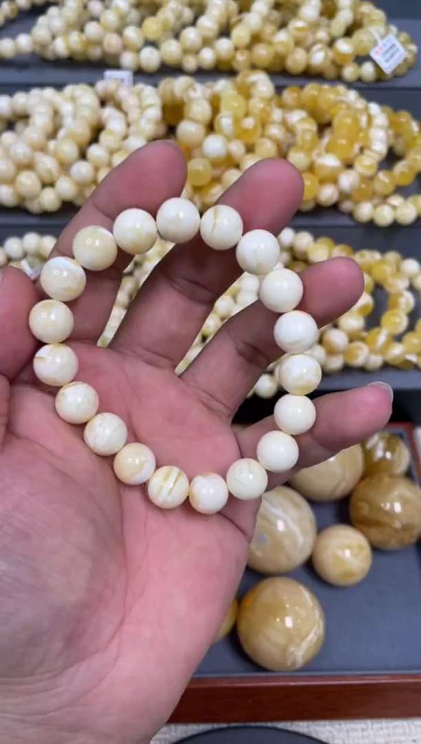 蜜蜡颈饰未镶嵌琥珀蜜蜡圆珠