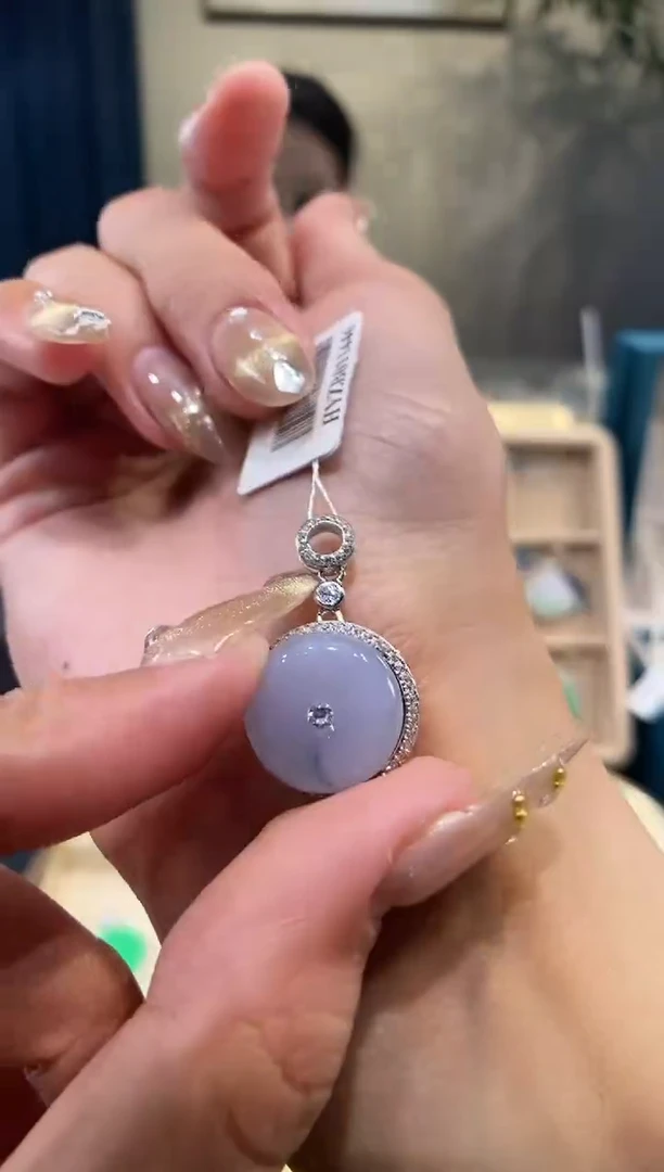 【闪购商品】翡翠吊坠(不含链)银S925镶嵌平安扣