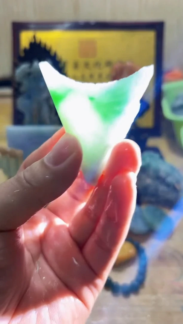 未镶嵌挂件翡翠A货常星5612