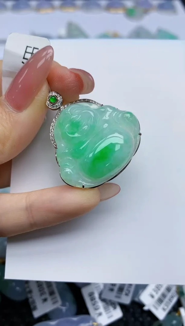 【闪购商品】翡翠挂件18K金镶嵌天然翡翠A货