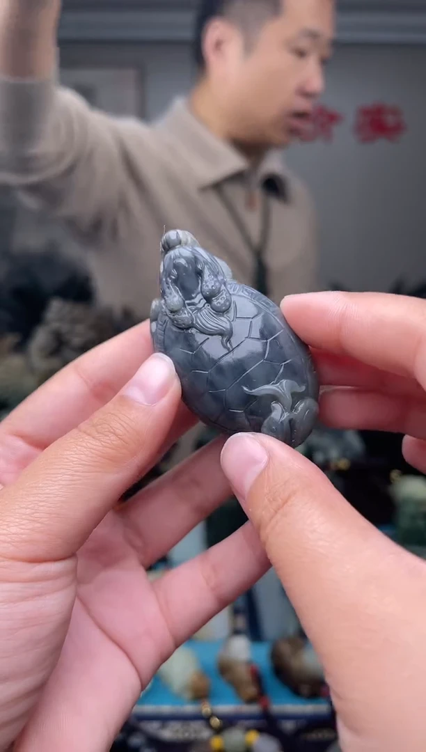 未镶嵌和田玉挂件1