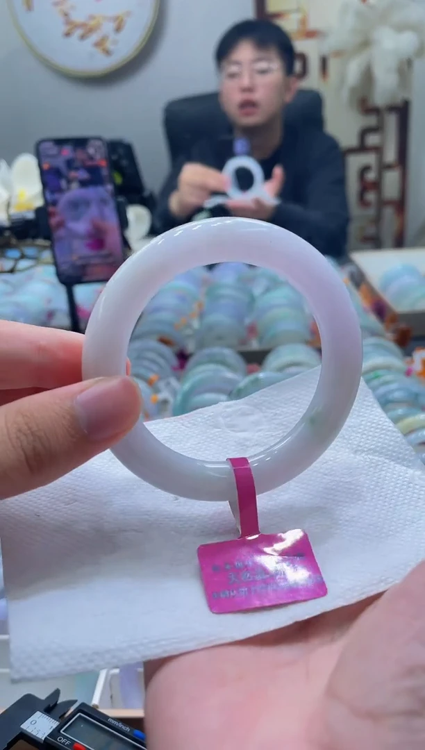未镶嵌手镯翡翠101-56