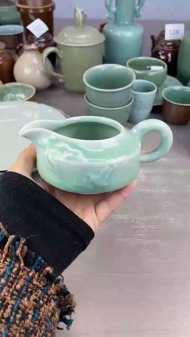 青瓷仓储清仓福利微微瑕