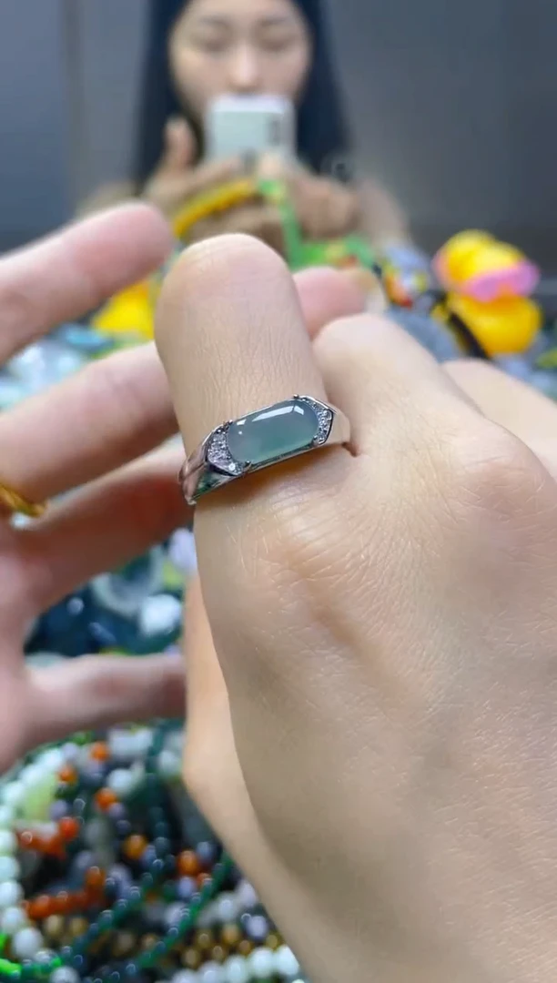 翡翠未镶嵌颈饰/D/翡翠A货一图一物