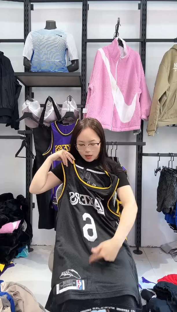 2342编码  瑕疵直播间过款为准 尺码
