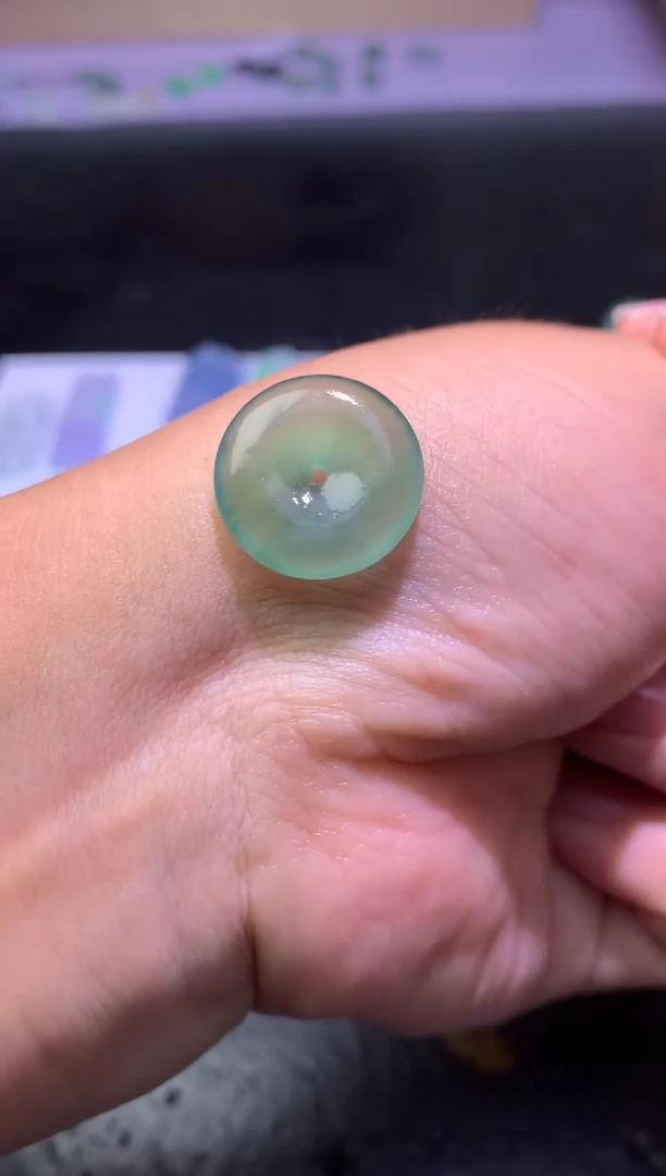 未镶嵌定制翡翠毛货