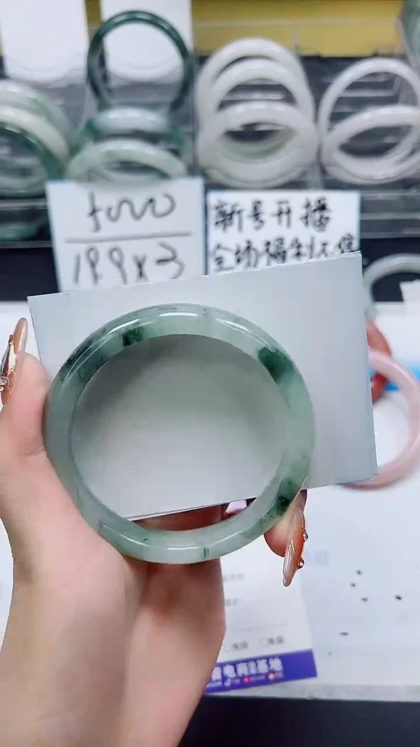 【闪购商品】石英质玉手镯未镶嵌S111-61/62