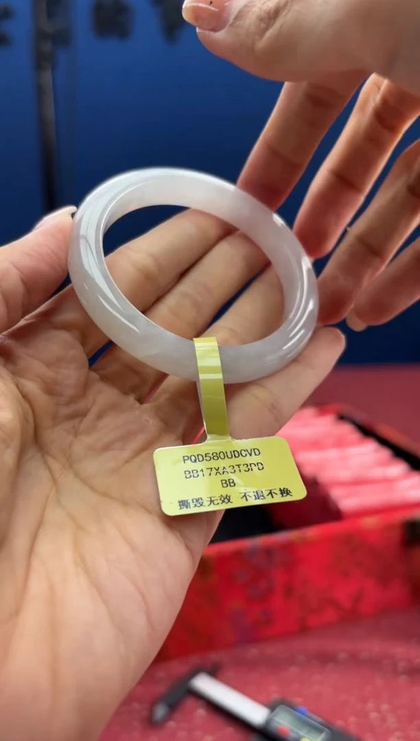 翡翠手镯未镶嵌11手镯