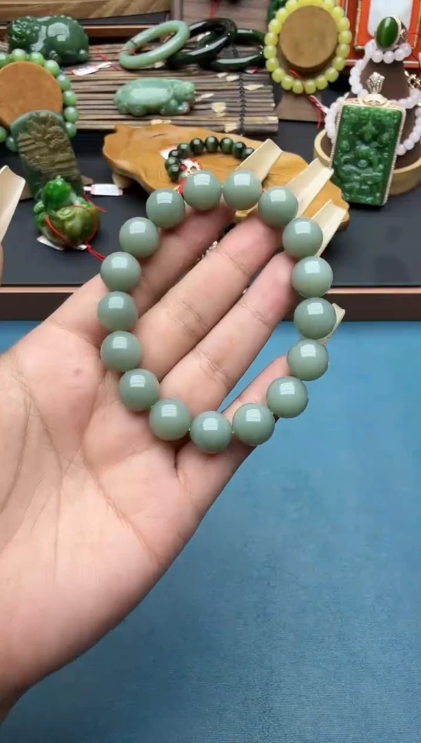 未镶嵌手串和田玉byfq12