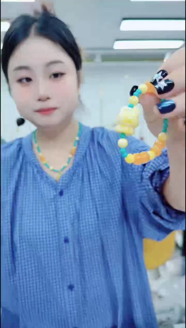 玛瑙/玉髓颈饰合金0462小熊手串