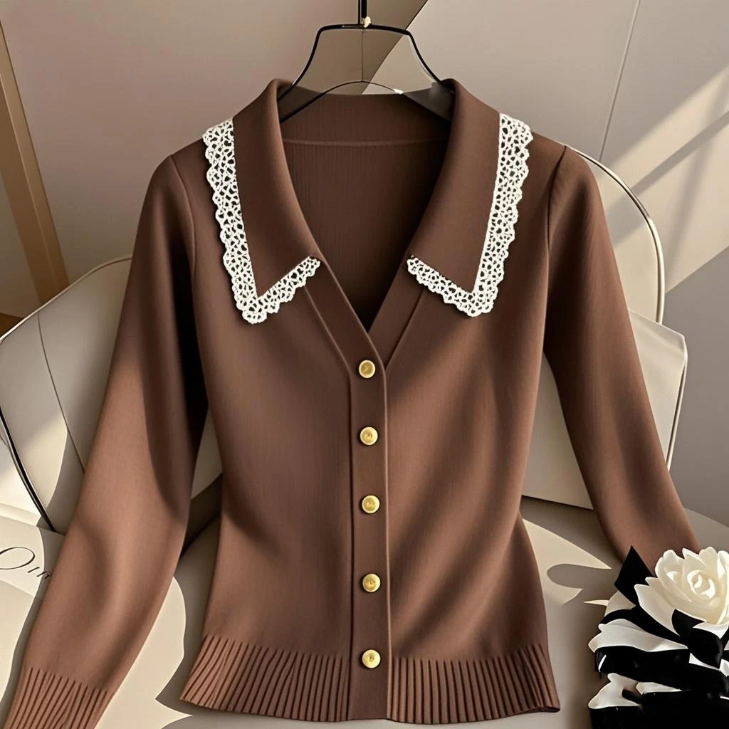 2025秋季新款老钱风松弛感女装时尚气质蕾丝拼接毛针织衫上衣爆款