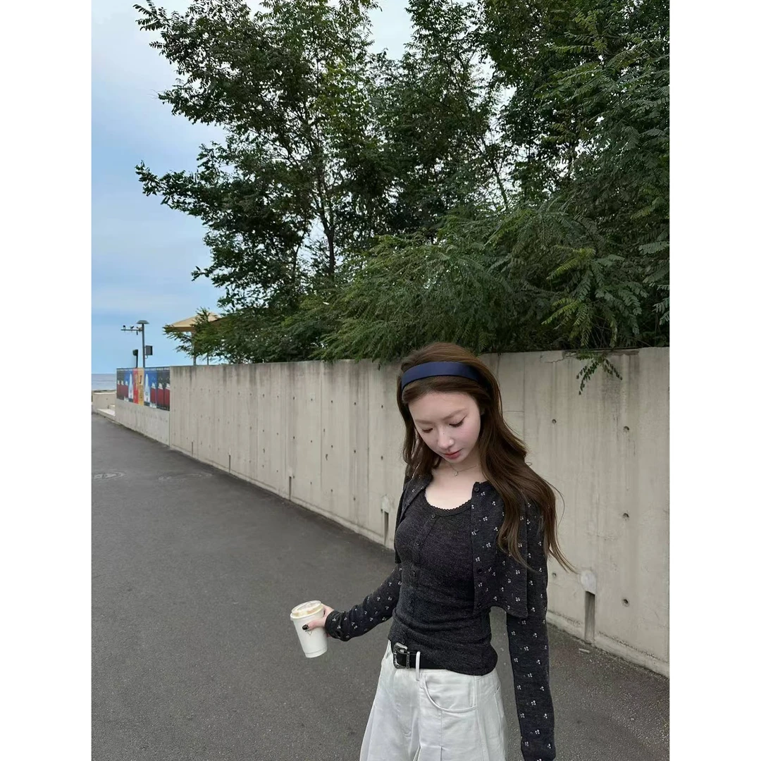 长袖开衫外套女秋季小众套装碎花吊带背心甜美风两件套C 9558#