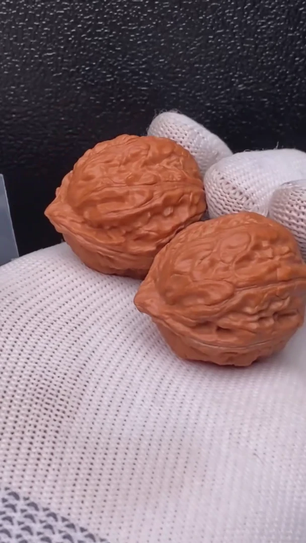 【闪购商品】文玩核桃把件树蛙