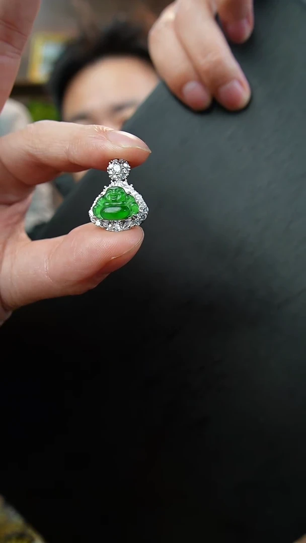 【闪购商品】翡翠颈饰未镶嵌翡翠