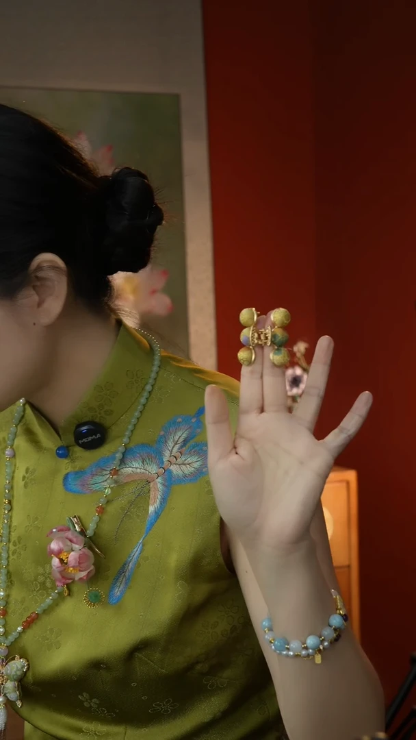 刺绣纯手工非遗国风饰品