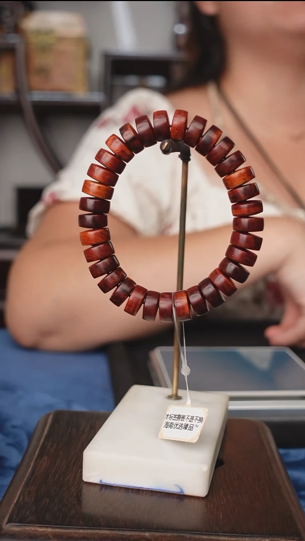 木本降真香红降花梨公药片珠1.2手串