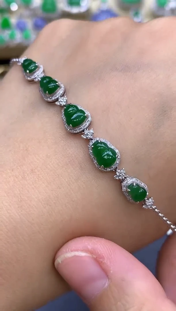 18K金镶嵌手链翡翠232-中国好珍宝