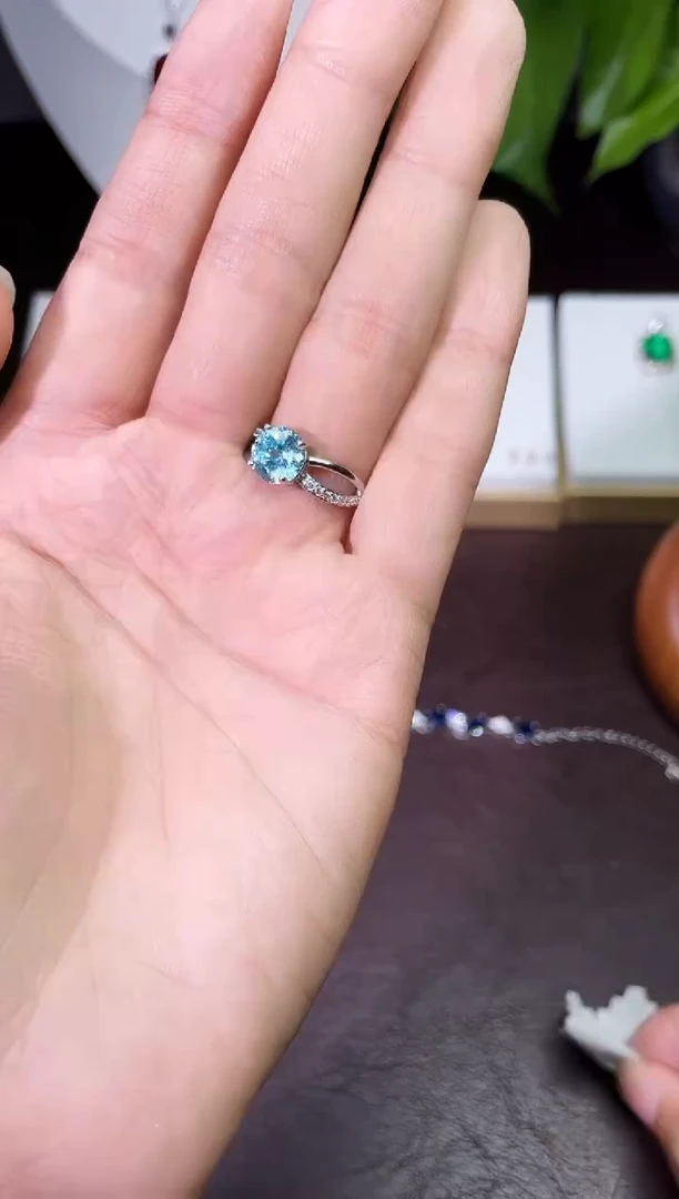 合金合成钻石海蓝戒指