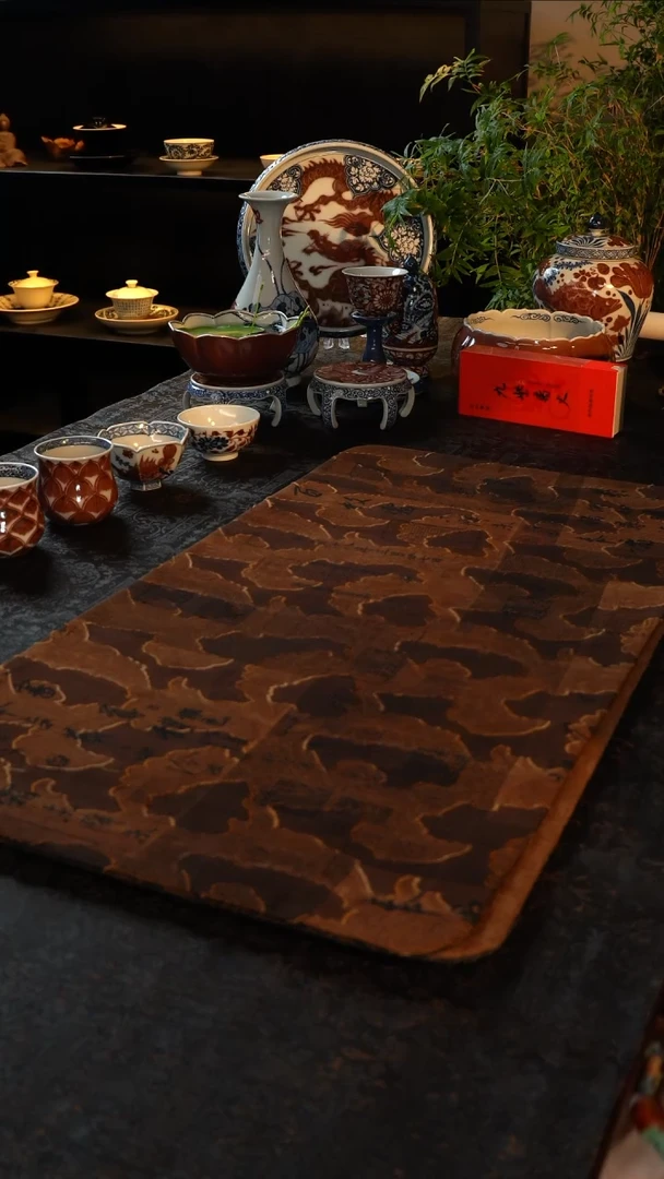 老叶红美术馆开播福利茶席