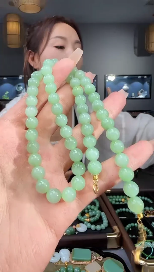 和田玉未镶嵌吊坠(不含链)1