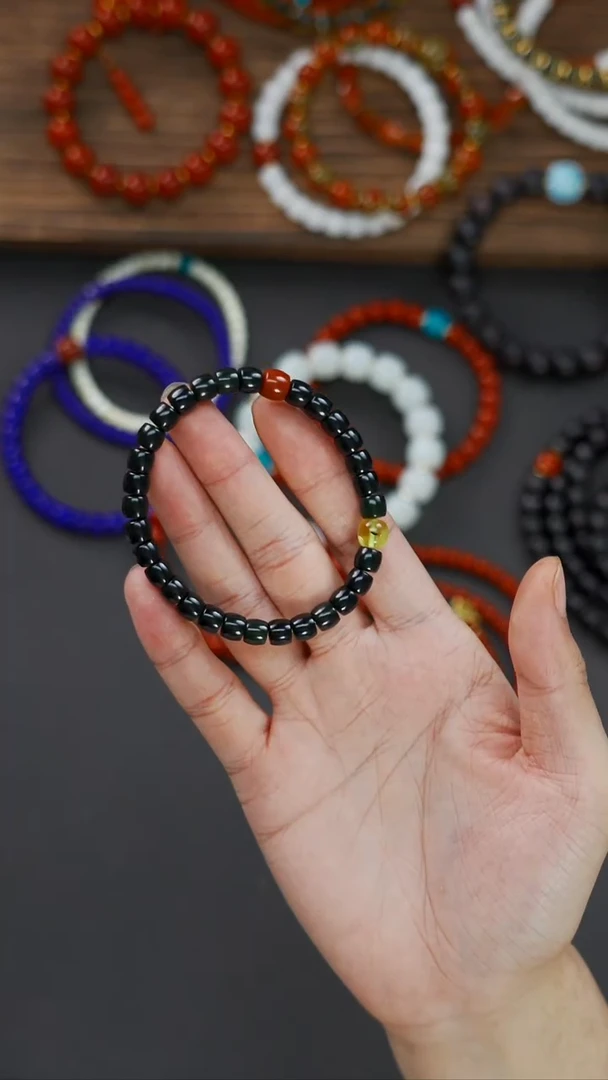 颈饰未镶嵌和田玉（碧玉）凯梵阁精品文玩回血