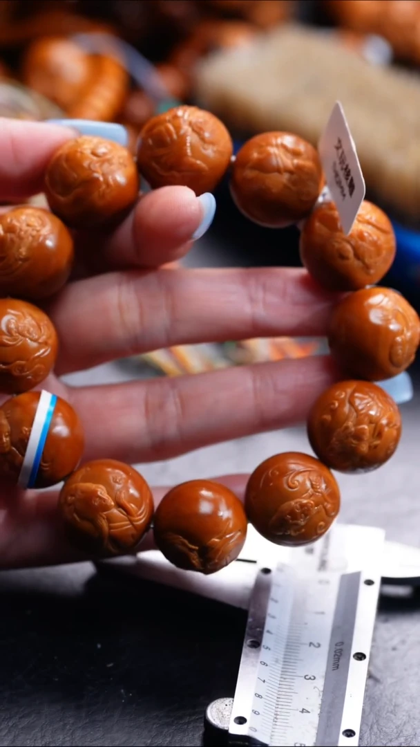 【闪购商品】橄榄核吊坠橄榄核