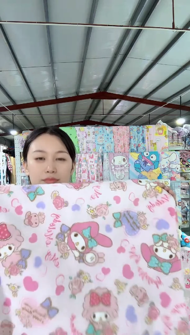 美乐蒂  小羊   43*63   一对