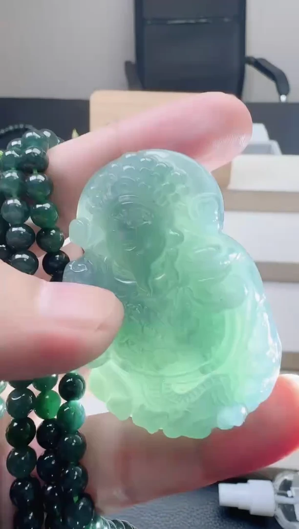 颈饰未镶嵌翡翠天然A货翡翠  多样性随机发其一